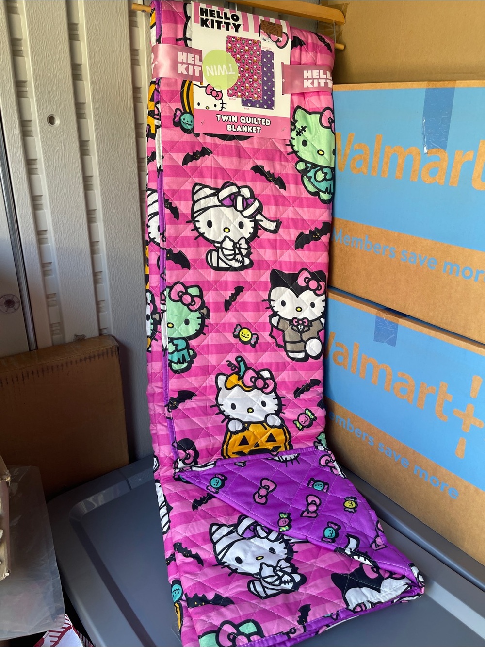 Hello Kitty Halloween Pink Quilted Blanket - Twin